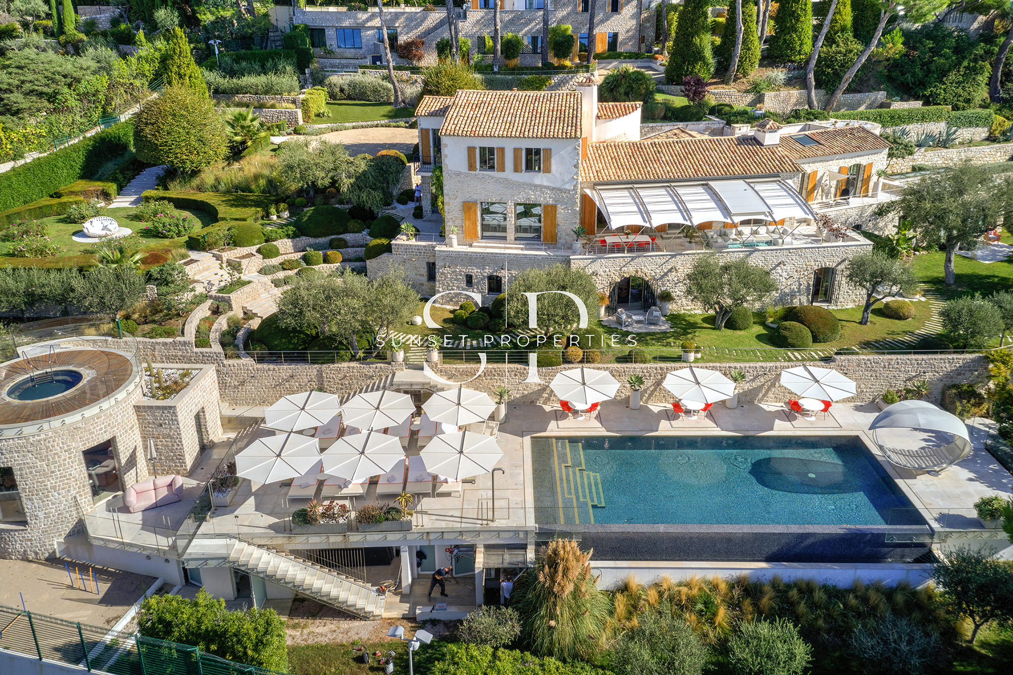 DJI_0669_70_71_72_73